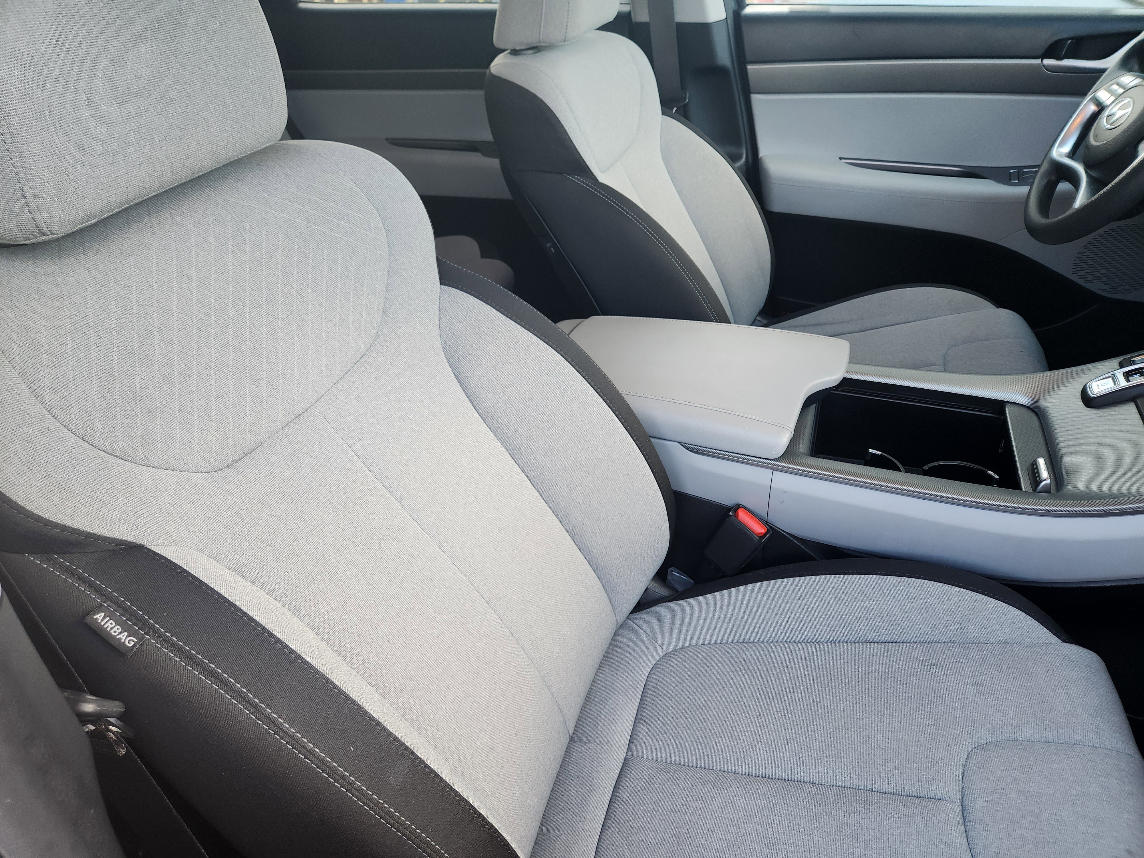 Used 2024 Hyundai Palisade SE image 17