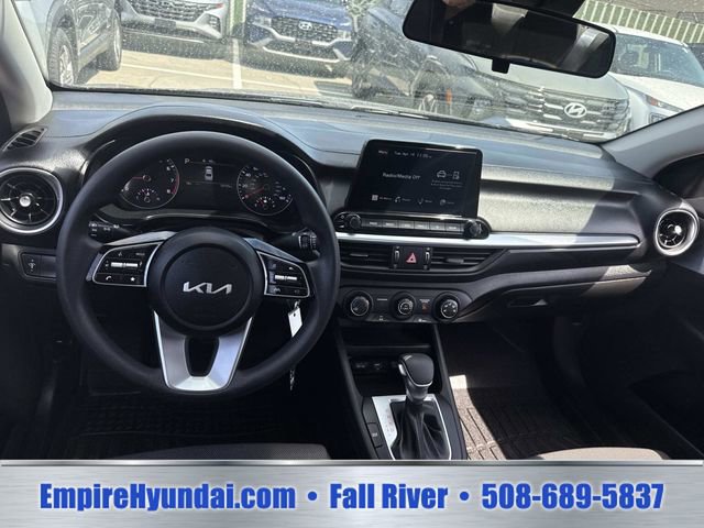 Used 2023 Kia Forte LXS FWD image 12