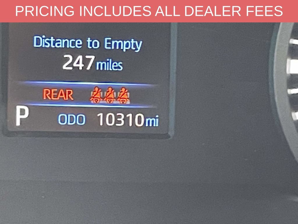 Used 2025 Toyota Tundra SR5 w/ SR5 Convenience Package AWD/4WD image 24