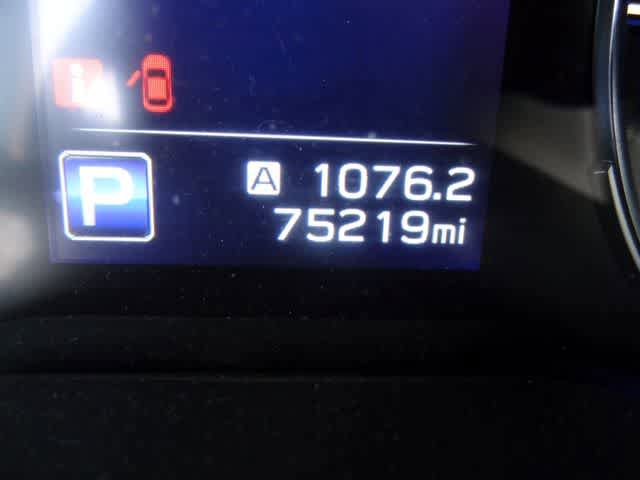 Used 2022 Subaru Ascent Limited w/ Technology Package image 28