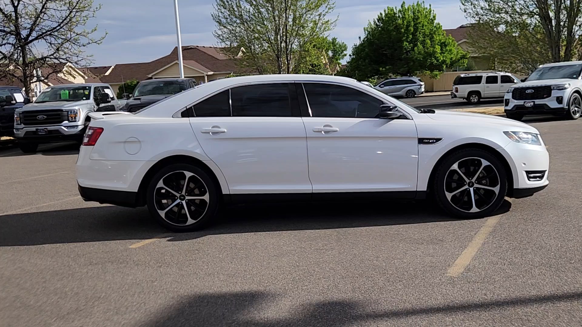 Used 2014 Ford Taurus SHO w/ Equipment Group 401A image 10