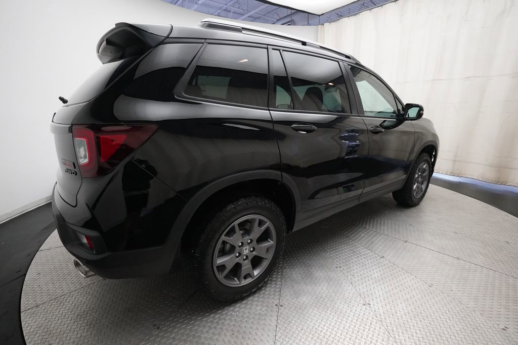 Certified 2024 Honda Passport TrailSport image 36