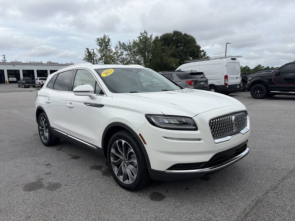 Used 2023 Lincoln Nautilus Reserve FWD image 9