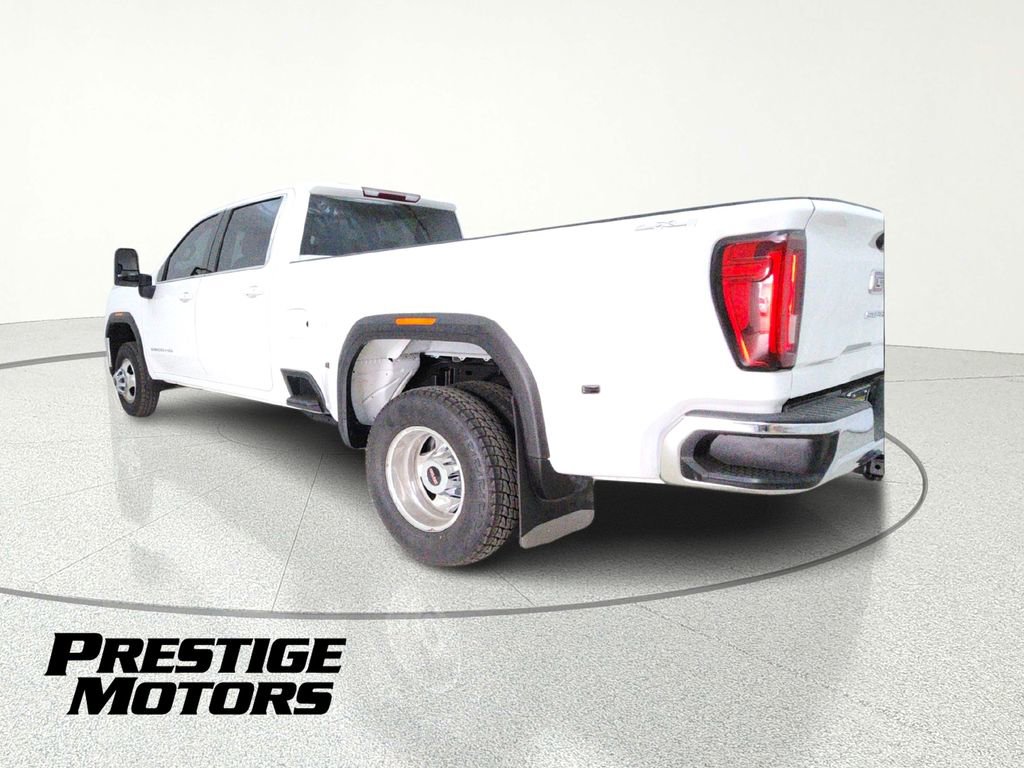 Used 2022 GMC Sierra 3500 SLE w/ SLE Convenience Package AWD/4WD image 6