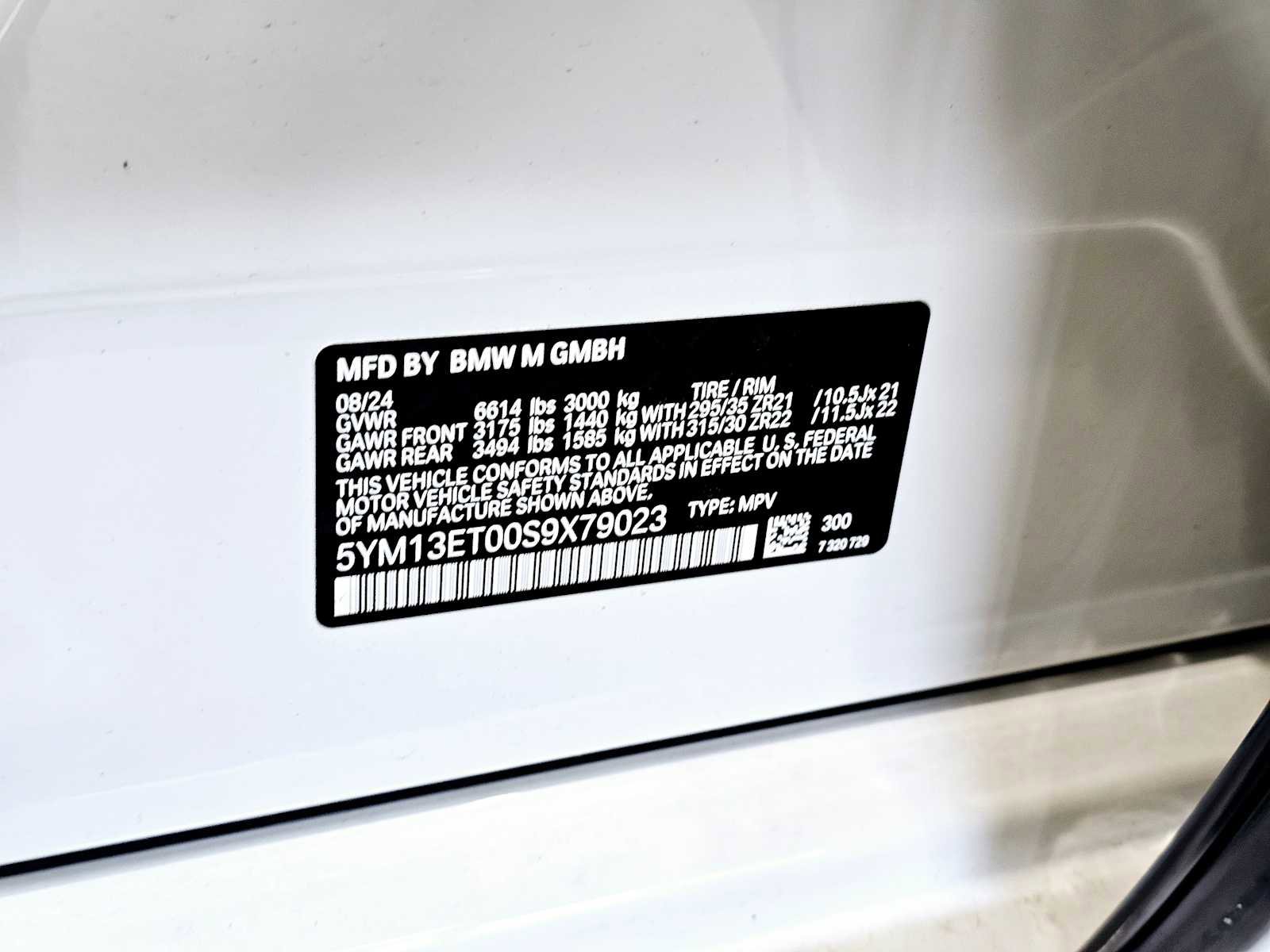 New 2025 BMW X5 M Competition w/ Executive Package image 29