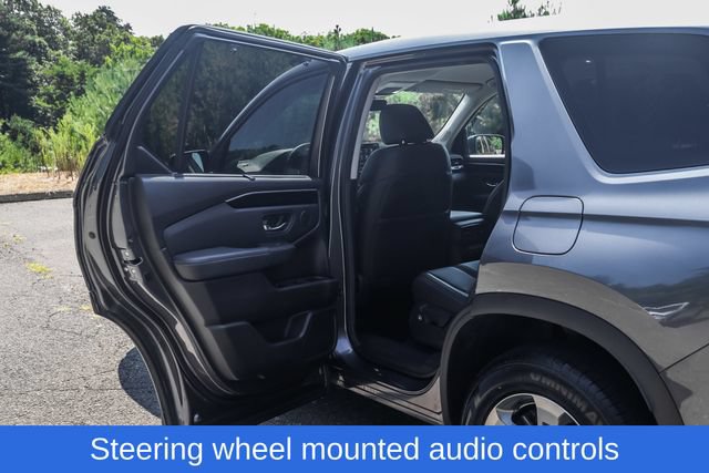 Used 2025 Honda Pilot EX-L image 24