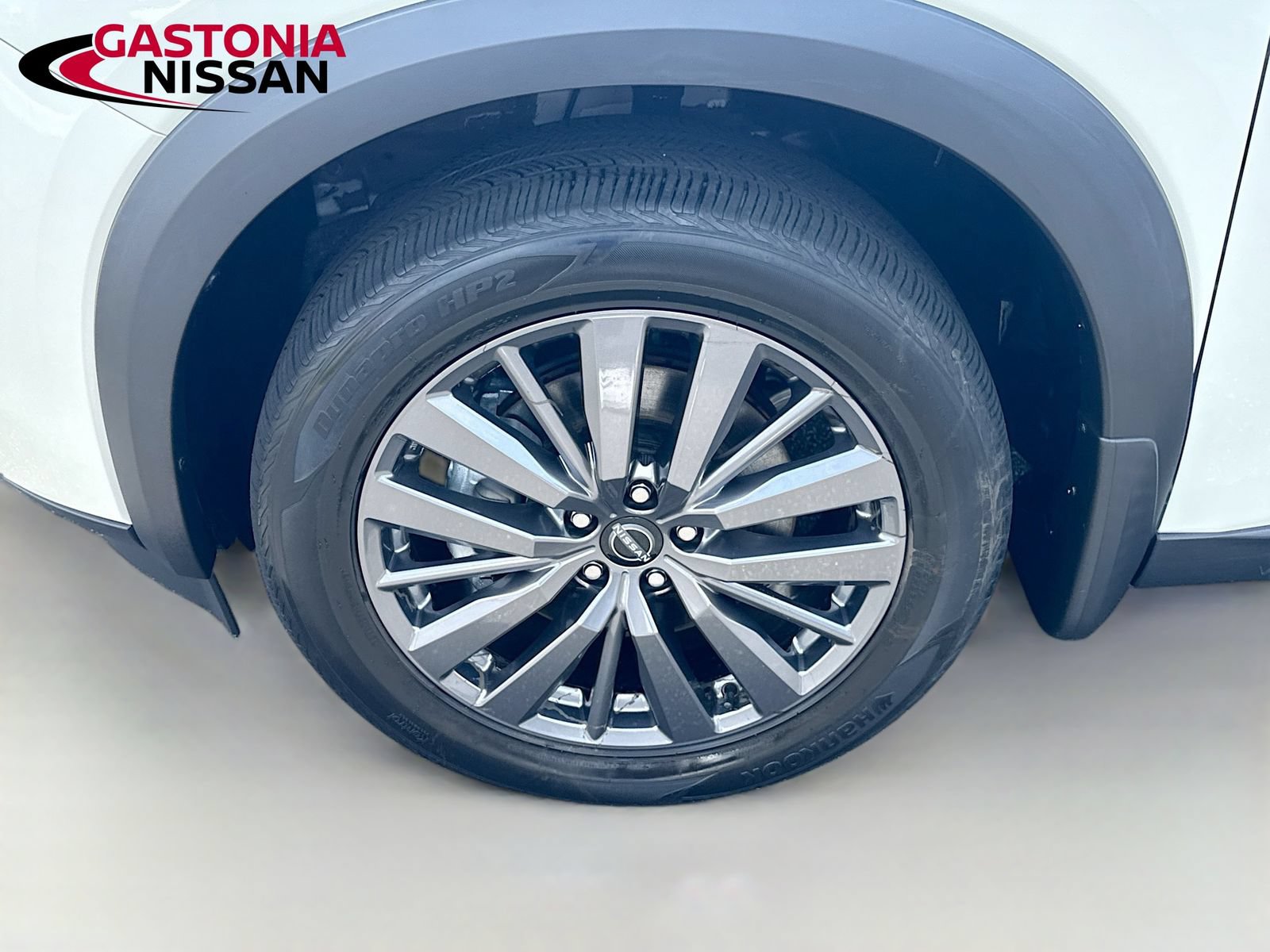 Used 2024 Nissan Pathfinder SL w/ SL Premium Package FWD image 42