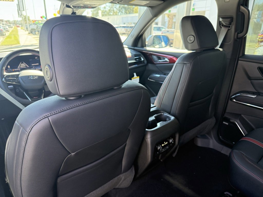 New 2026 Chevrolet Traverse RS w/ LPO, Floor Liner Package image 38