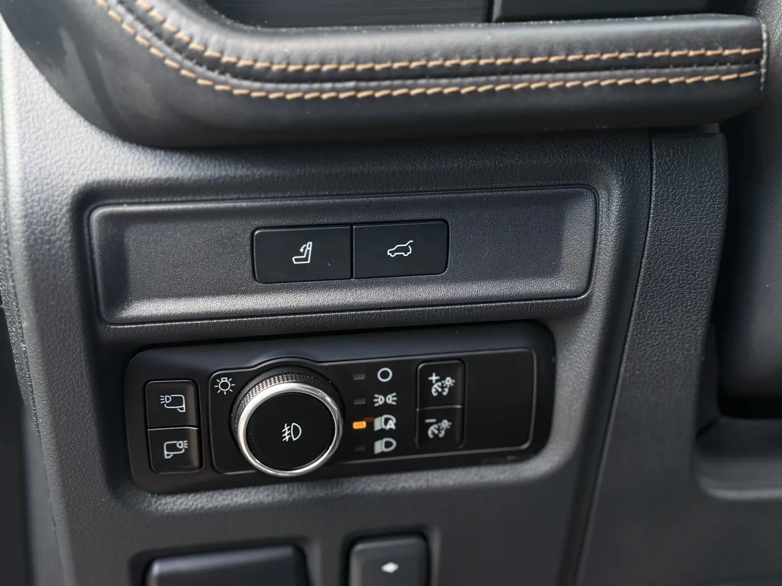 Used 2023 Ford Expedition Max Platinum AWD/4WD image 29