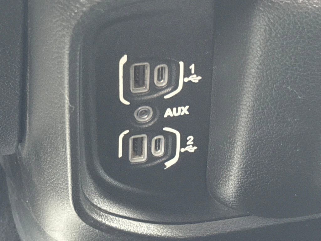 Used 2019 RAM 2500 Big Horn image 42