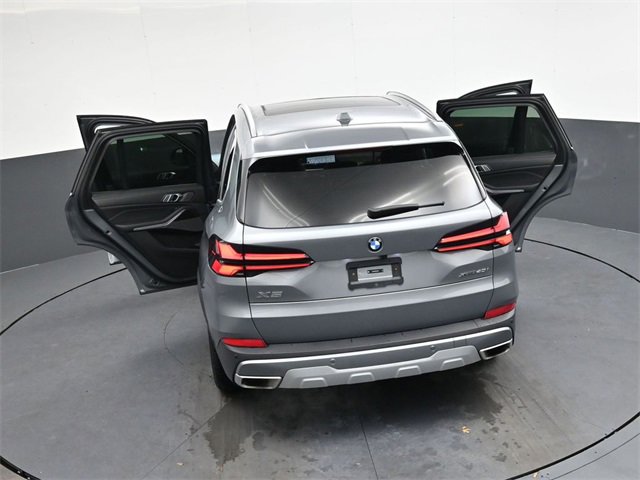 Used 2024 BMW X5 xDrive40i image 37
