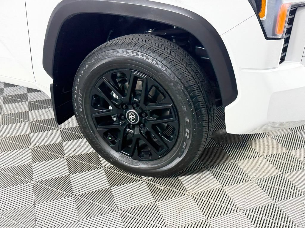 Used 2026 Toyota Tundra SR5 w/ SX Package AWD/4WD image 6