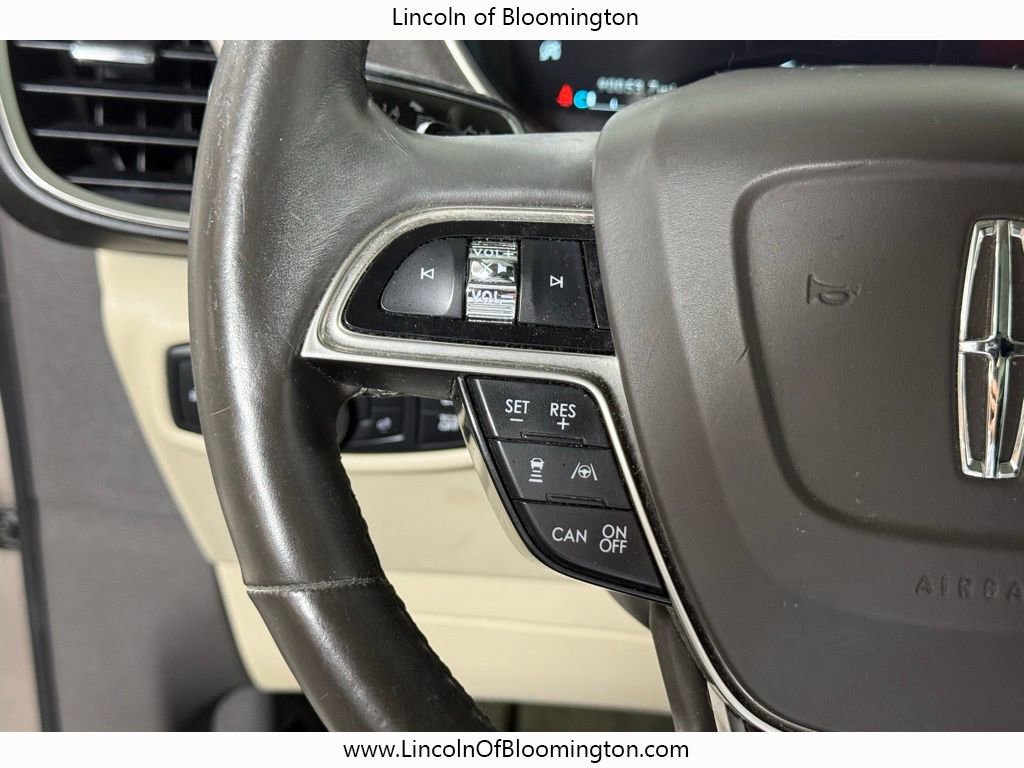 Used 2020 Lincoln Nautilus Reserve w/ Equipment Group 201A image 27