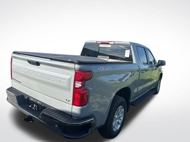 Used 2024 Chevrolet Silverado 1500 LT w/ Safety Package AWD/4WD image 4