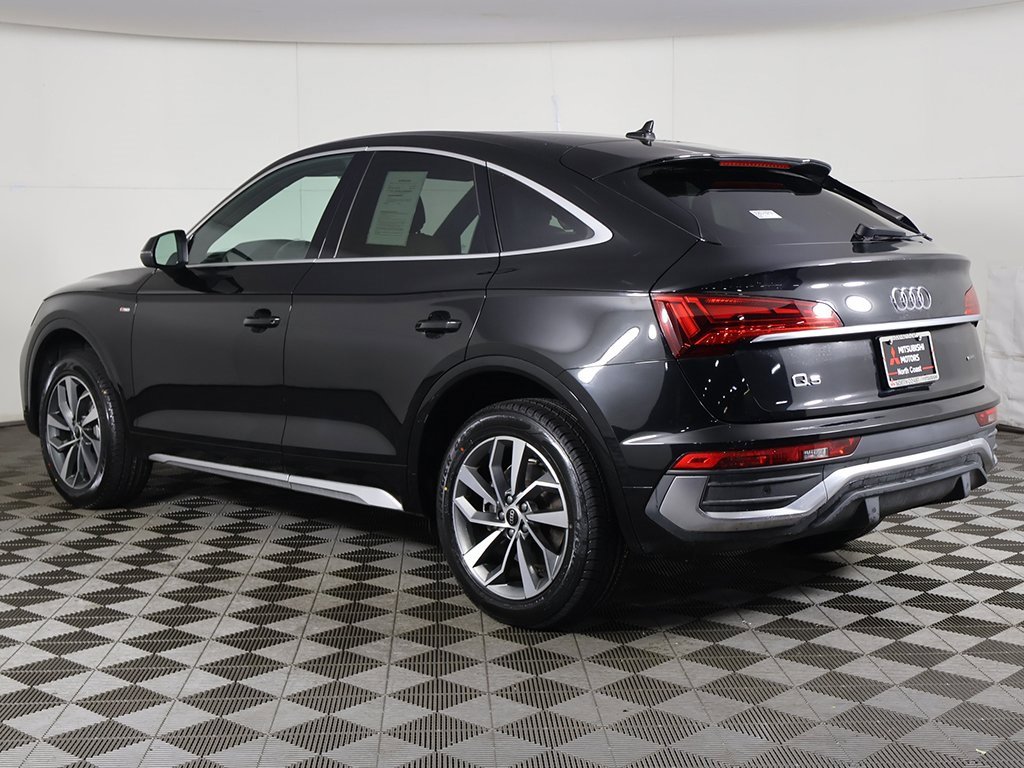 Used 2022 Audi Q5 2.0T Premium w/ Convenience Package image 9