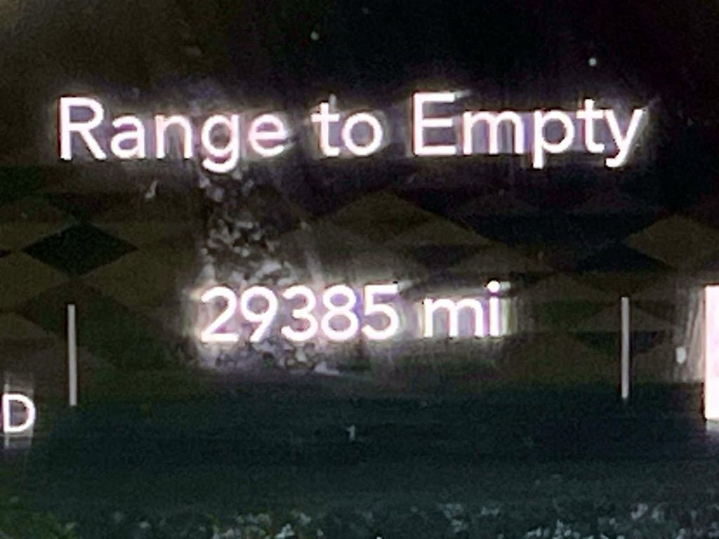 Used 2023 Jeep Wrangler Unlimited Sahara w/ Cold Weather Group image 26