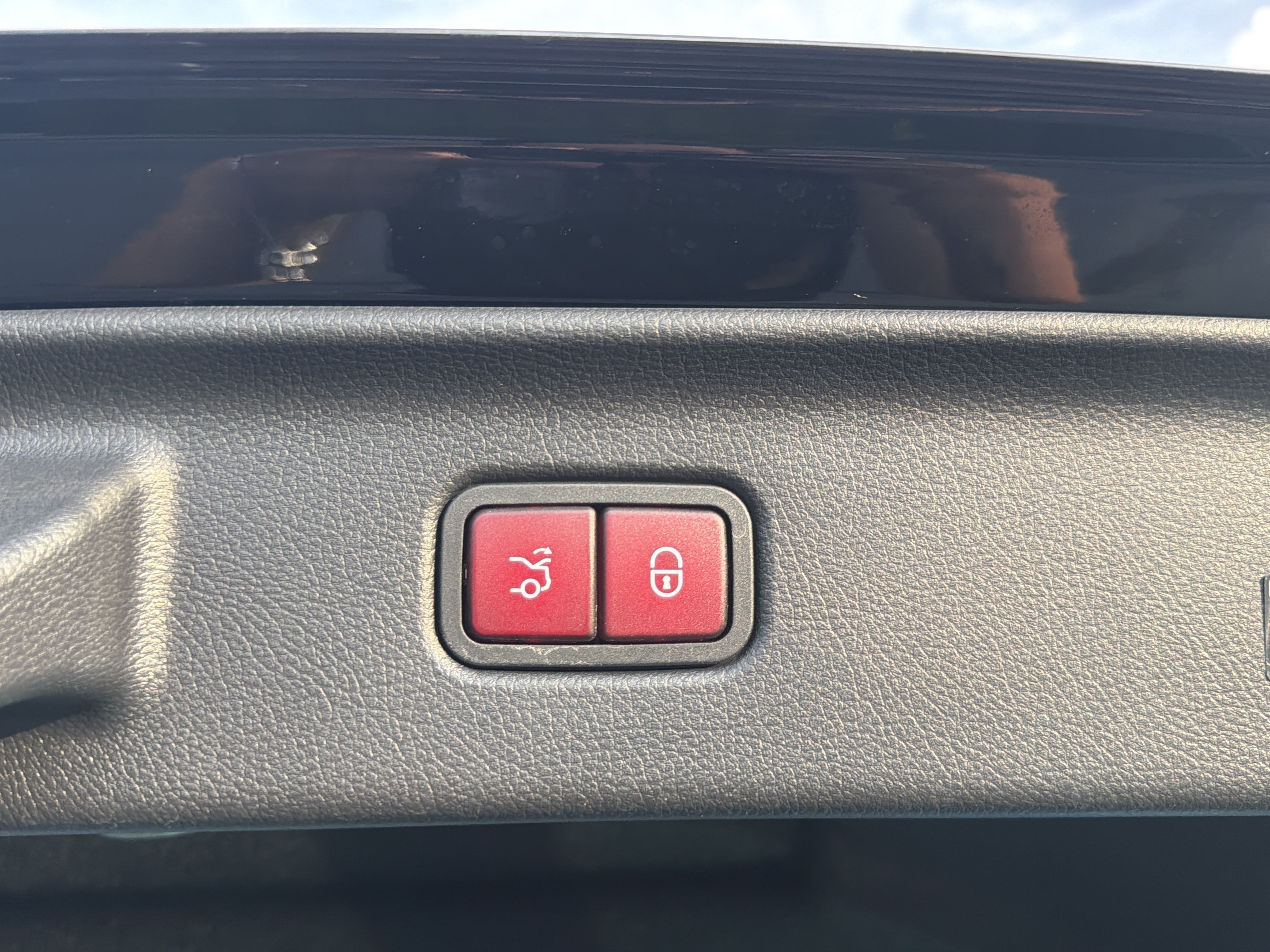 Used 2023 Mercedes-Benz S 580 4MATIC Sedan image 53