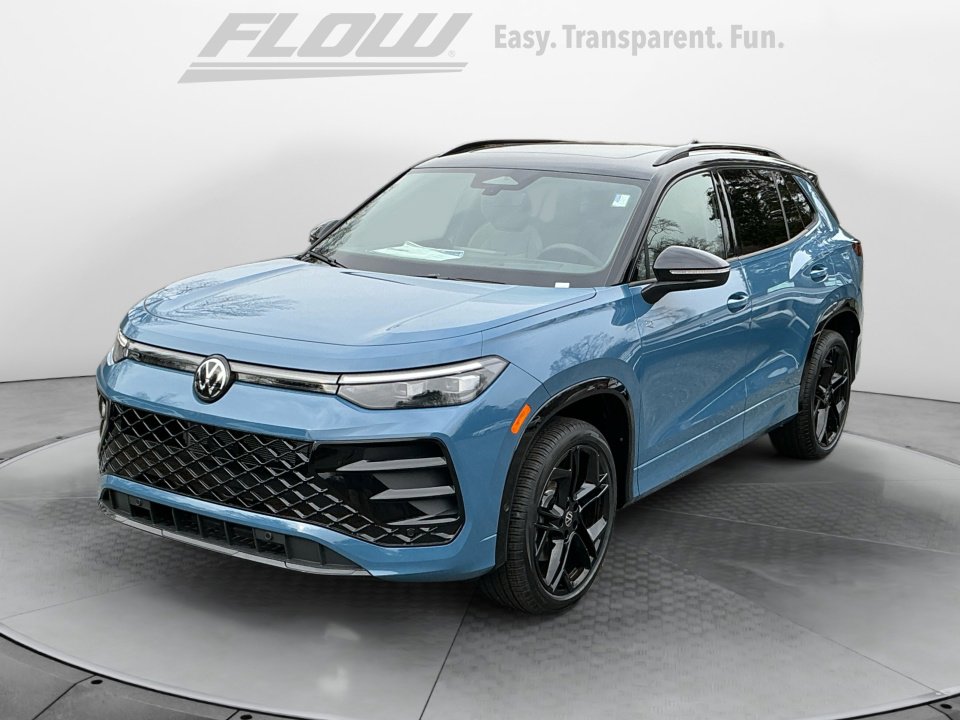 New 2026 Volkswagen Tiguan SE R-Line AWD/4WD image 3