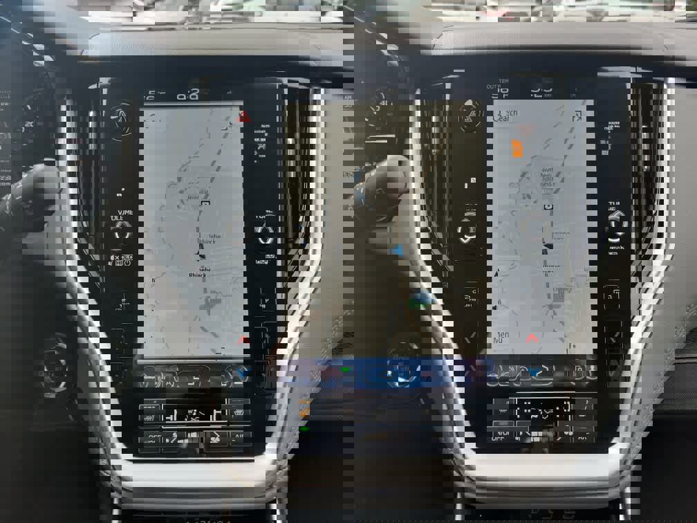 Used 2023 Subaru Outback Premium image 15