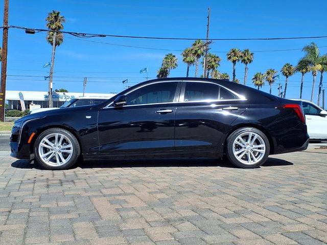 Used 2022 Cadillac CT4 Luxury w/ Sun And Sound Package RWD image 2