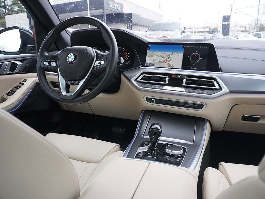 Used 2022 BMW X5 xDrive40i w/ Premium Package AWD/4WD image 35