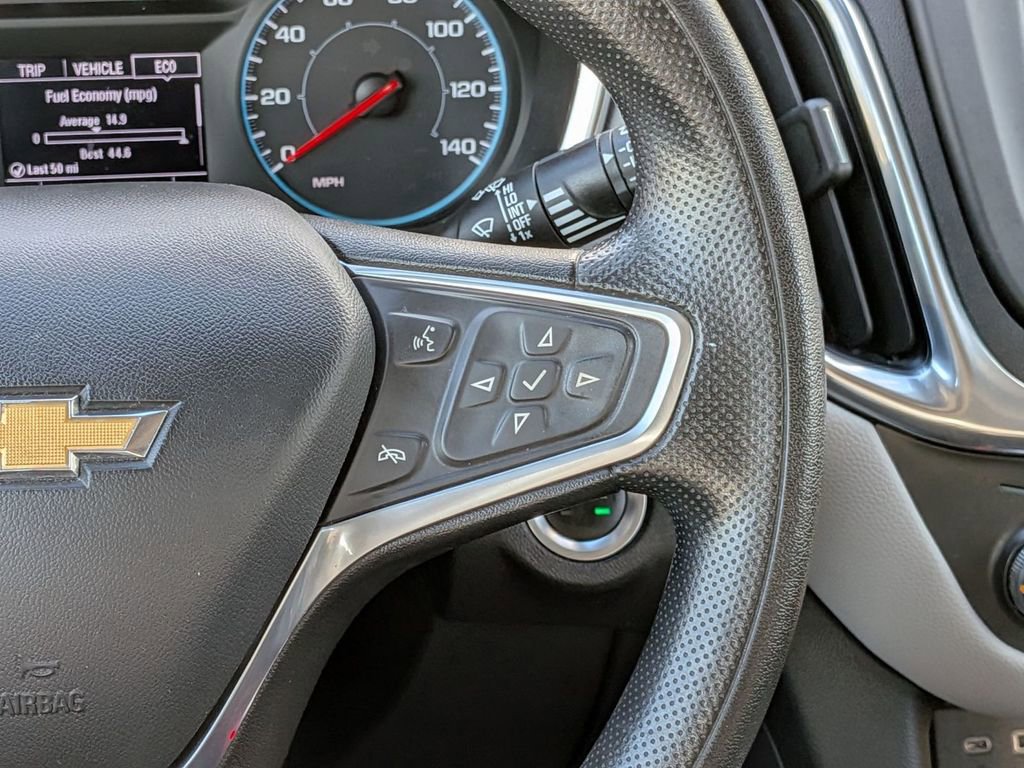 Used 2022 Chevrolet Equinox LS image 20