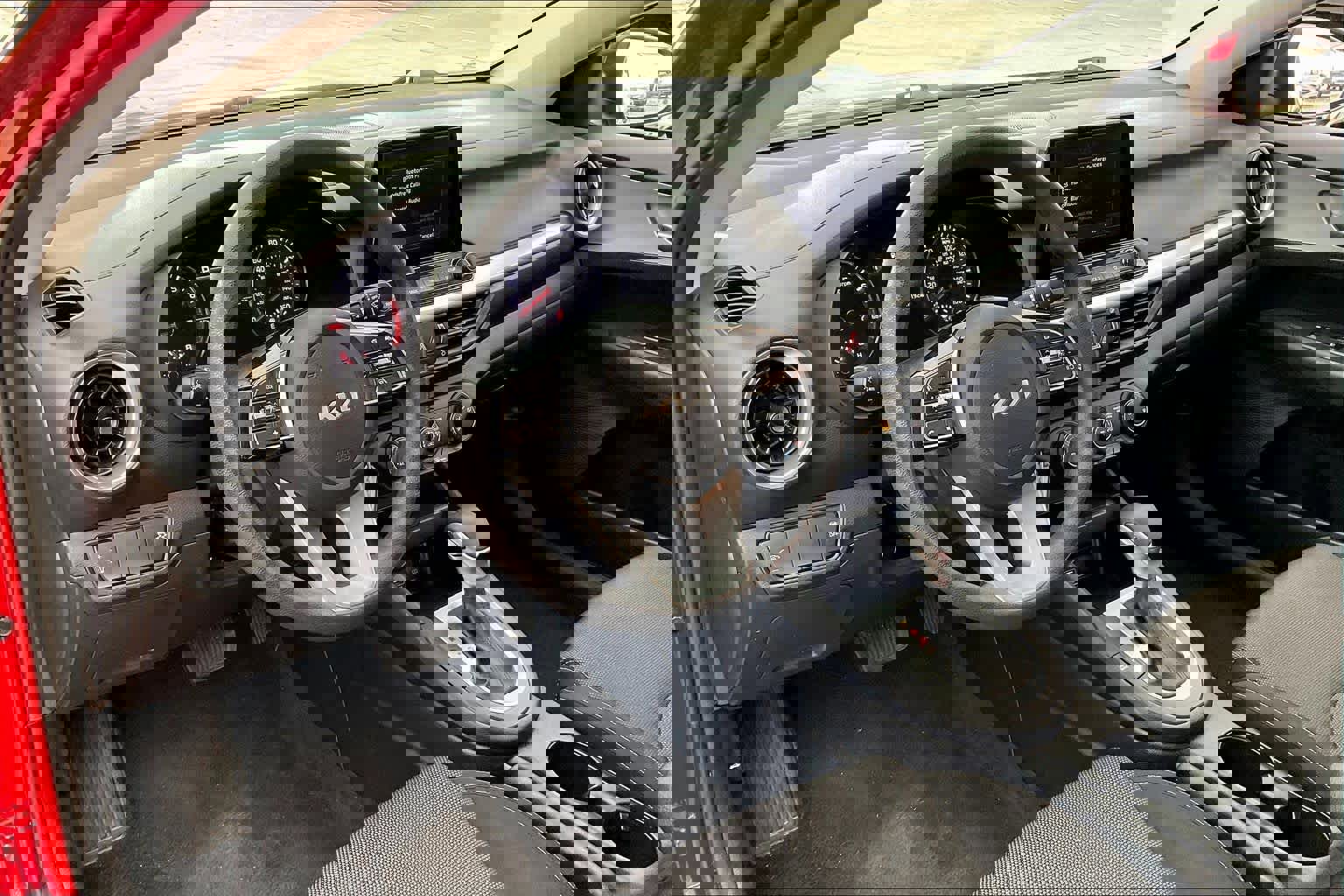 Used 2024 Kia Forte LXS image 16