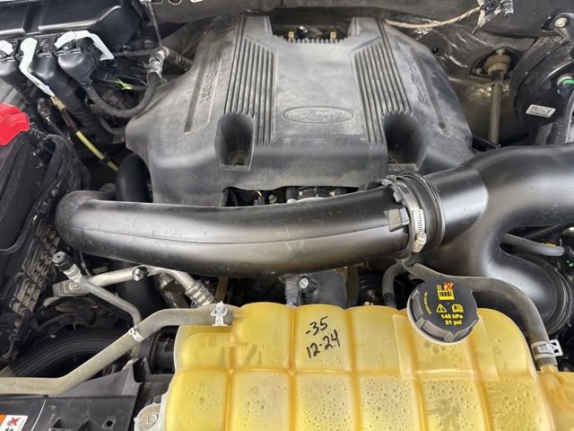 Used 2020 Ford Expedition XLT w/ Equipment Group 202A AWD/4WD image 21