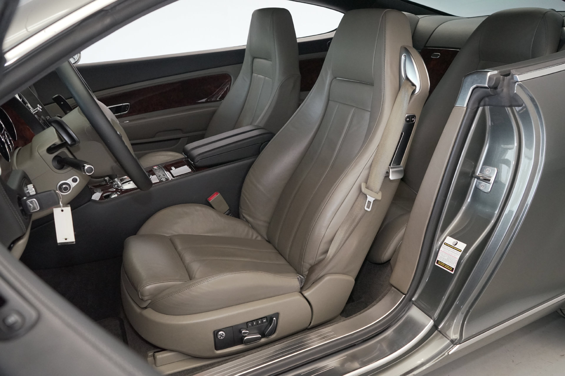 Used 2005 Bentley Continental GT AWD/4WD image 3