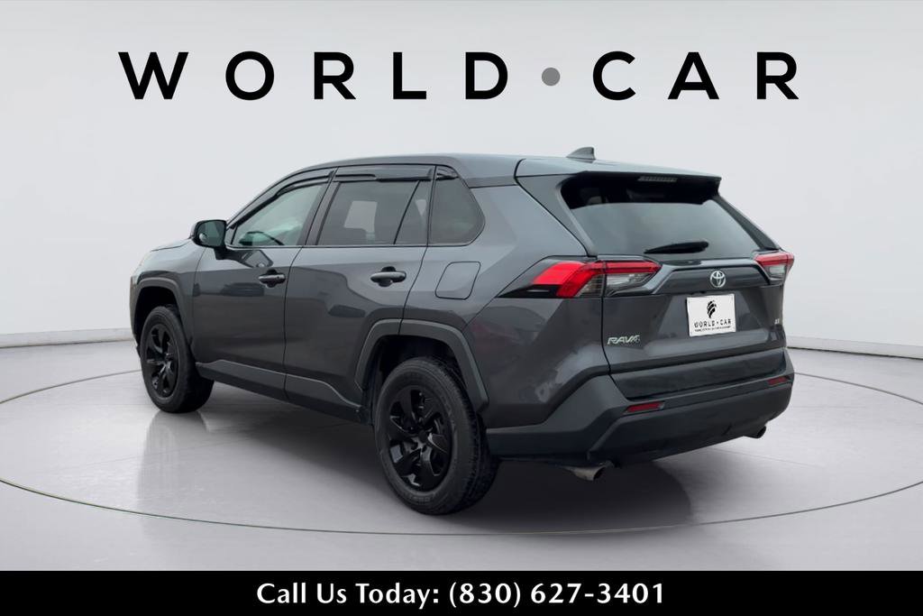 Used 2023 Toyota RAV4 LE image 6