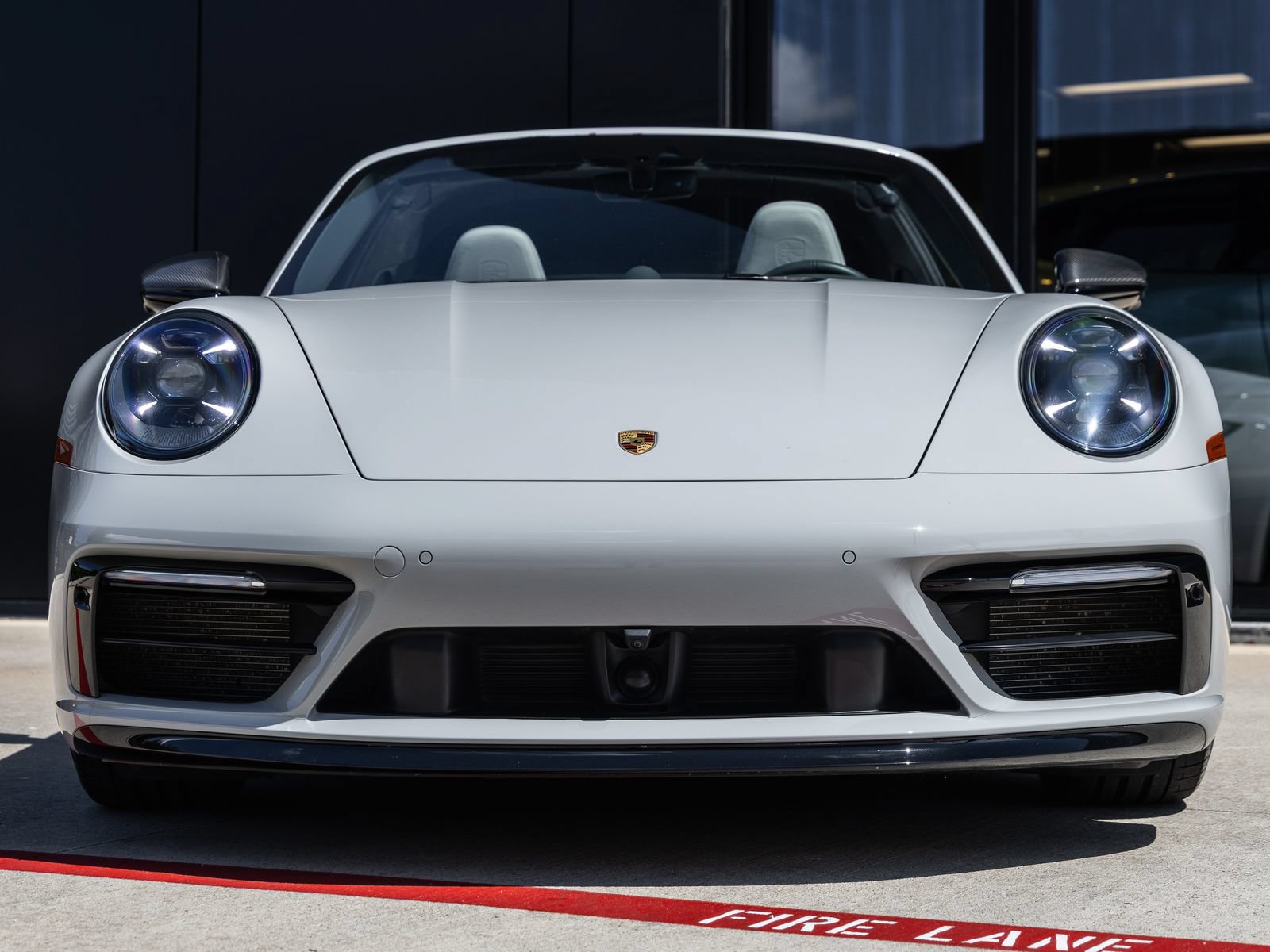 Certified 2022 Porsche 911 Targa 4S AWD/4WD image 8