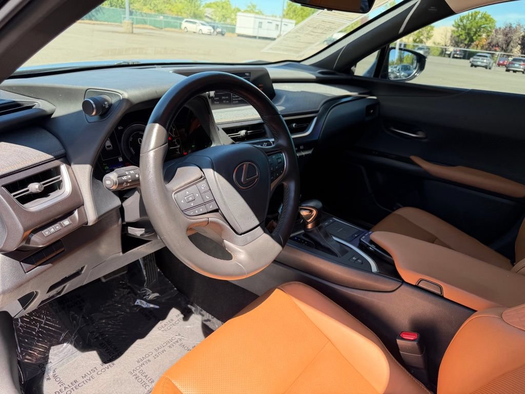 Used 2021 Lexus UX 250h w/ Premium Package AWD/4WD image 16