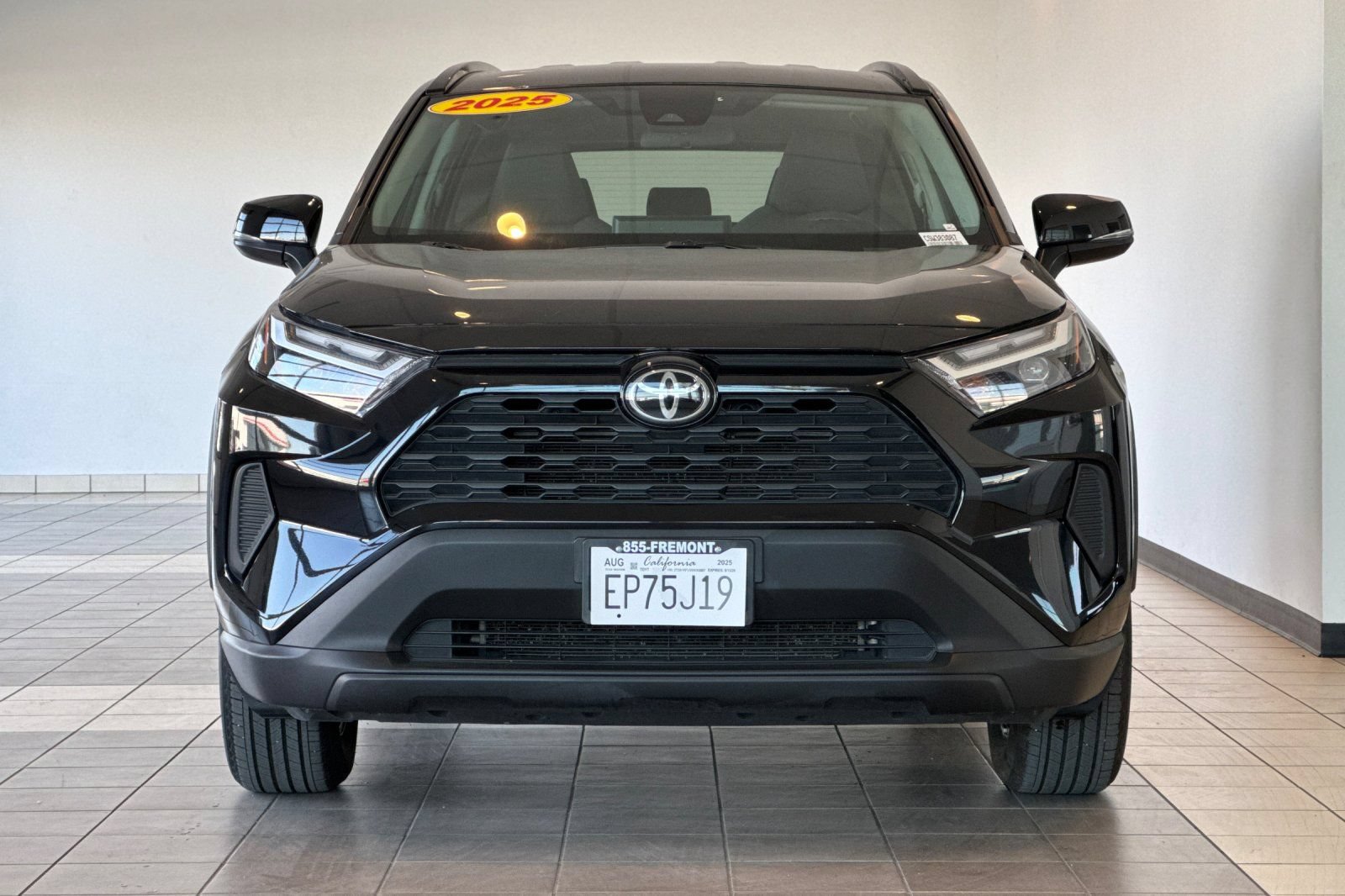 Certified 2025 Toyota RAV4 XLE FWD image 9