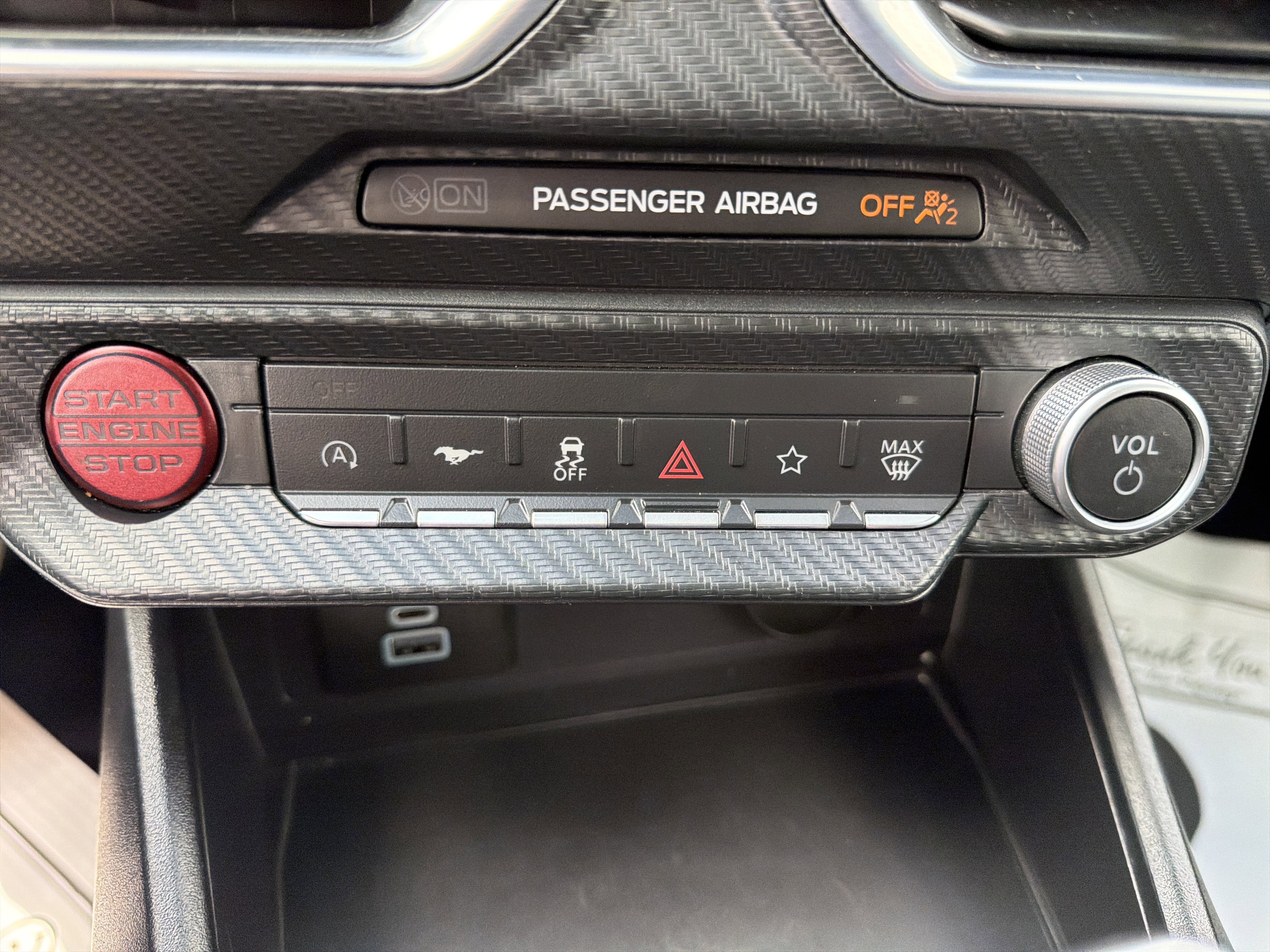 Certified 2025 Ford Mustang Premium image 27