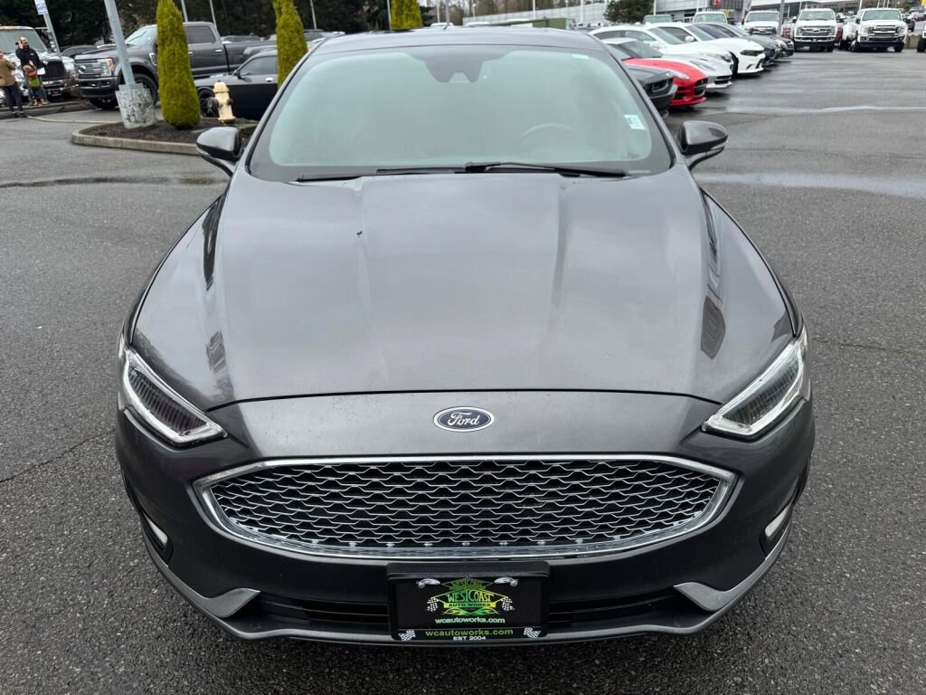 Used 2020 Ford Fusion Titanium image 9