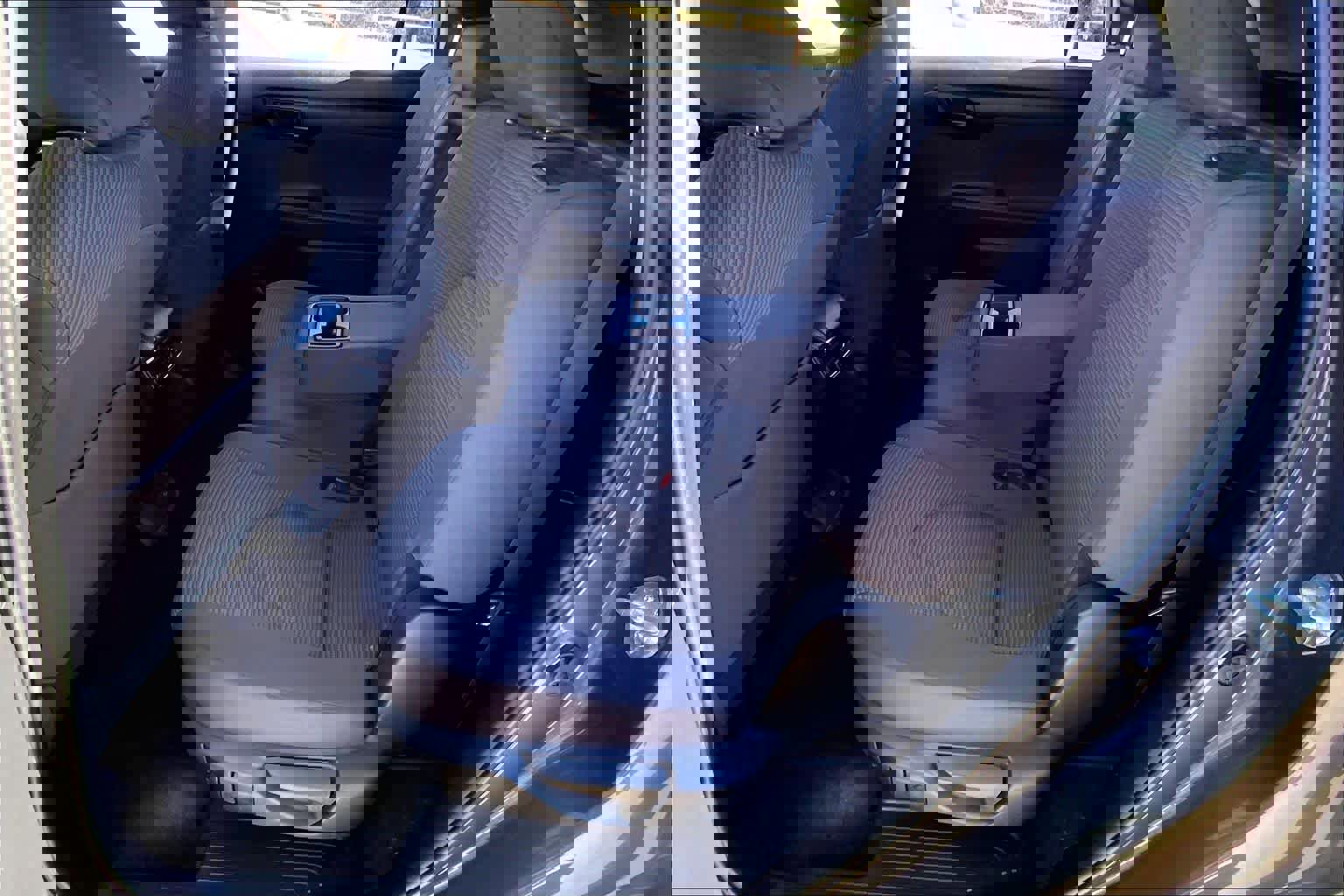 Used 2024 Toyota Highlander LE image 21