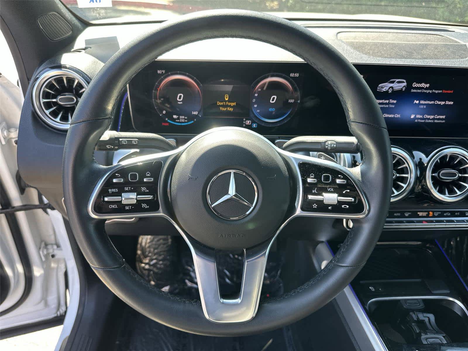 Used 2023 Mercedes-Benz EQB 250+ w/ Exclusive Package image 16