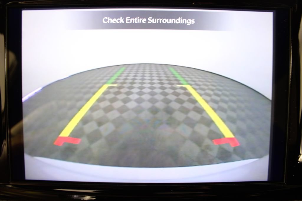 New 2027 Chrysler Pacifica Select FWD image 3