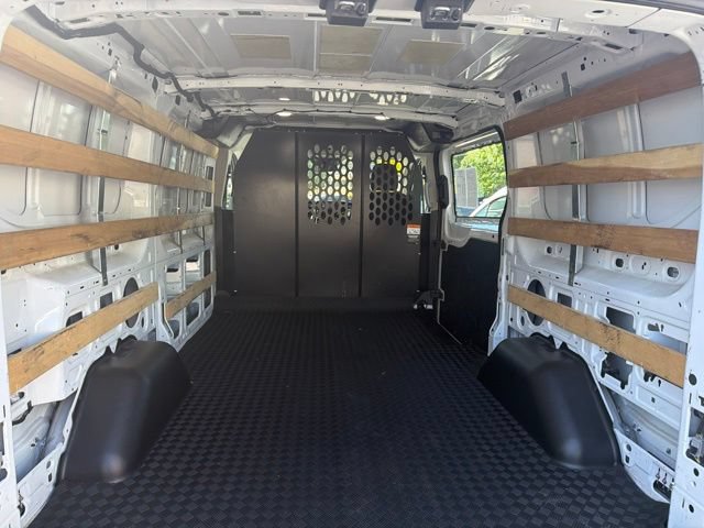 Used 2025 Ford Transit 250 Low Roof w/ Exterior Upgrade Package RWD image 40