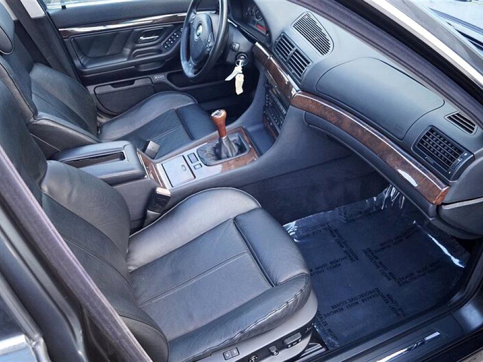 Used 1998 BMW 735i image 12