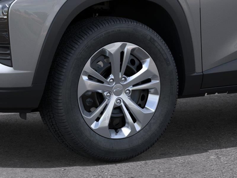 New 2026 Chevrolet Trax LS w/ Driver Confidence Package FWD image 9