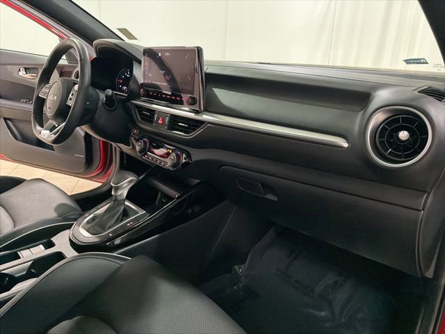 Used 2024 Kia Forte GT-Line w/ GT-Line Premium Package image 24