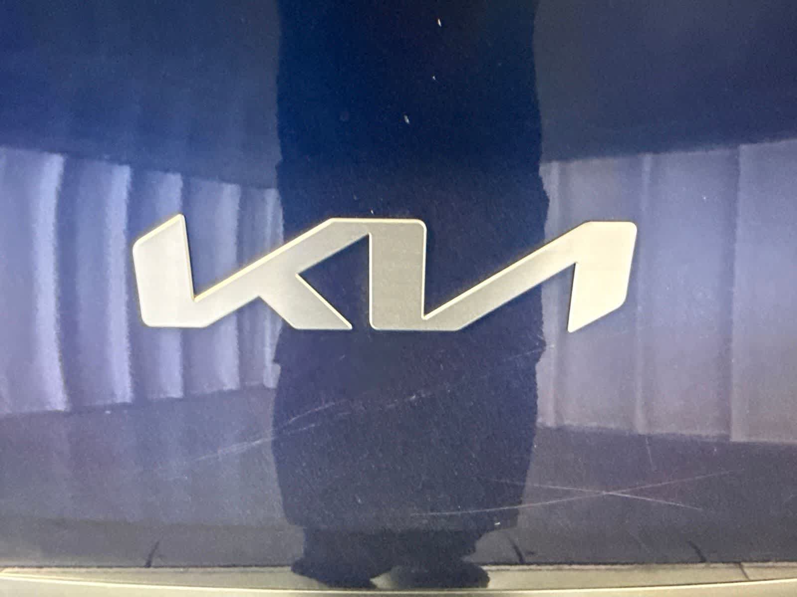 Used 2023 Kia EV6 Wind RWD image 11