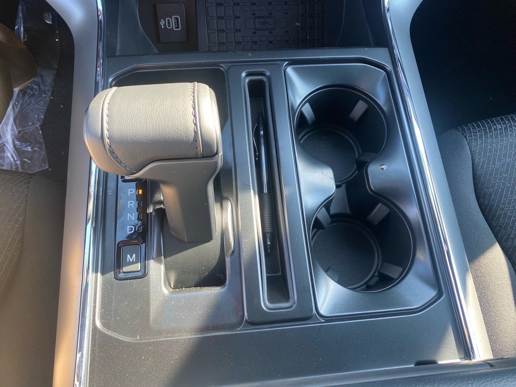 New 2025 Ford F150 XLT w/ Equipment Group 302A MID image 25