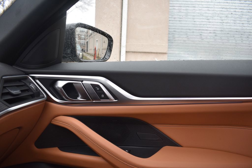 Used 2023 BMW i4 eDrive40 w/ M Sport Package image 20