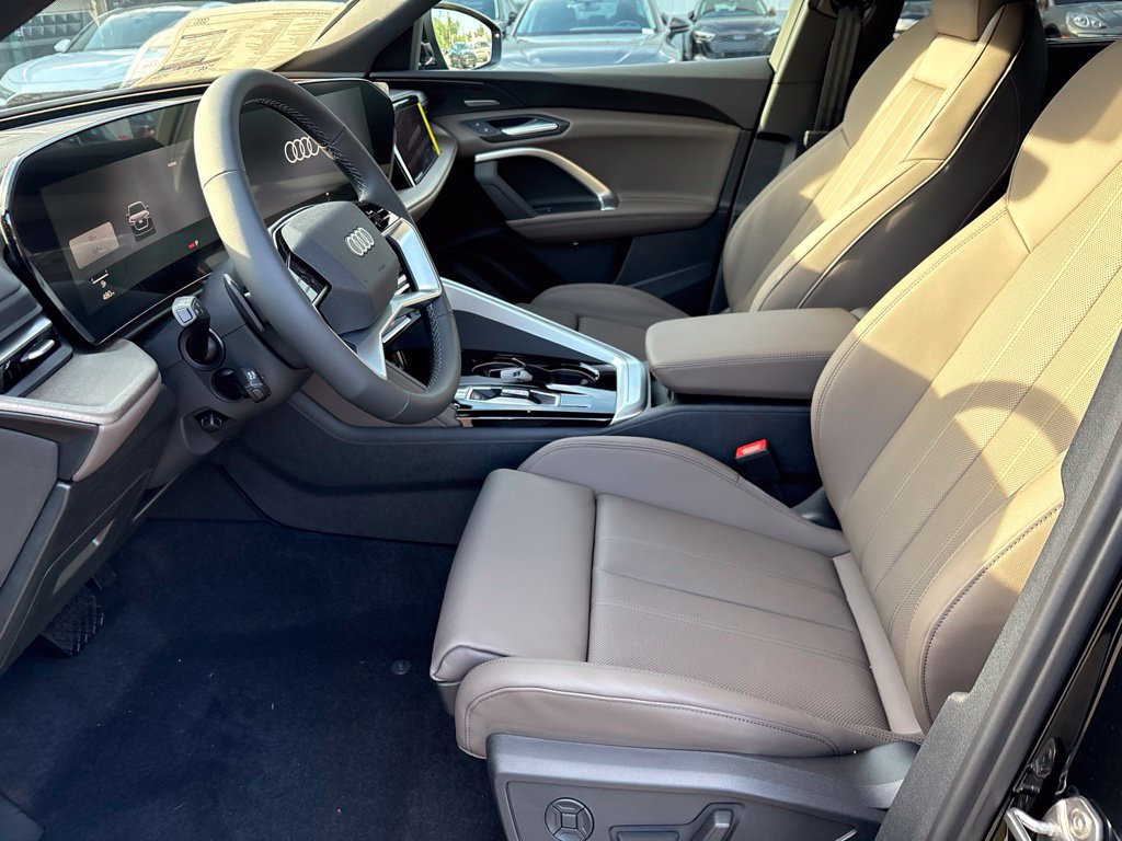 New 2026 Audi Q5 Premium Plus AWD/4WD image 12