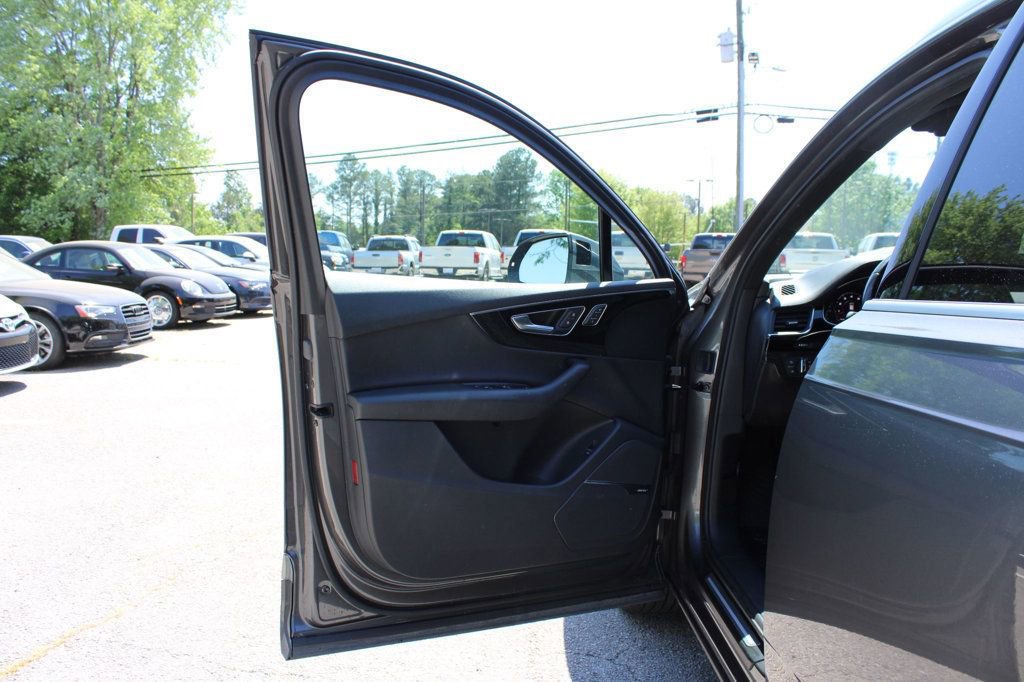 Used 2019 Audi Q7 3.0T Premium Plus AWD/4WD image 21