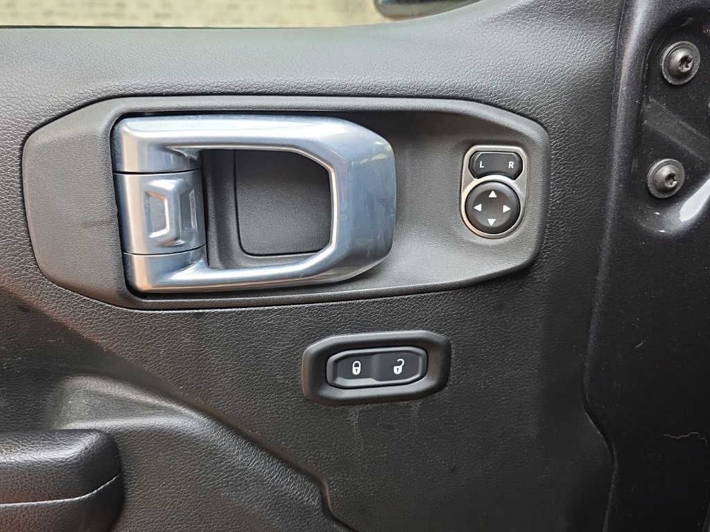 Used 2021 Jeep Wrangler Unlimited Rubicon 4xe w/ Cold Weather Group image 25