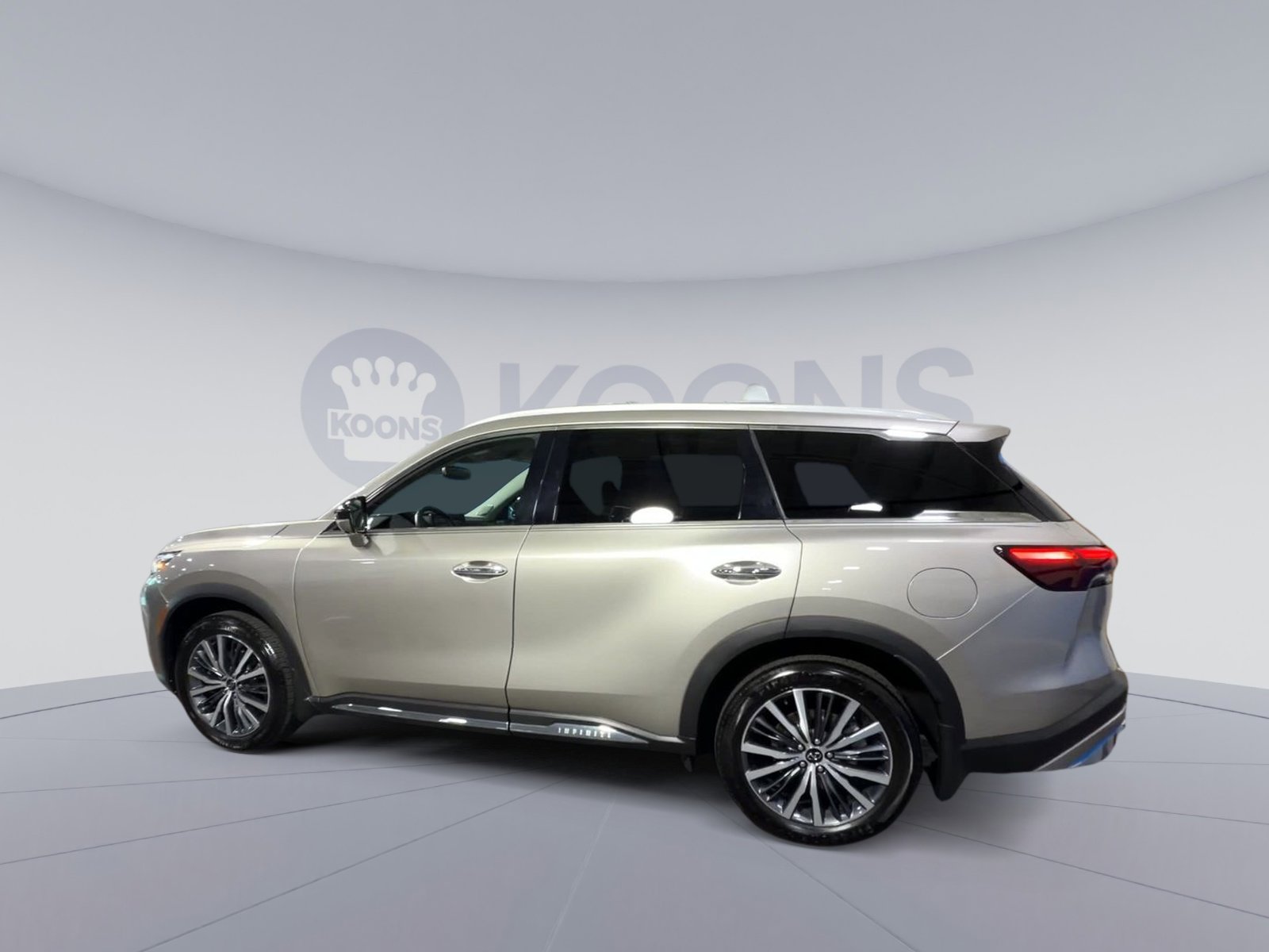 Used 2022 INFINITI QX60 Sensory w/ Cargo Package image 8