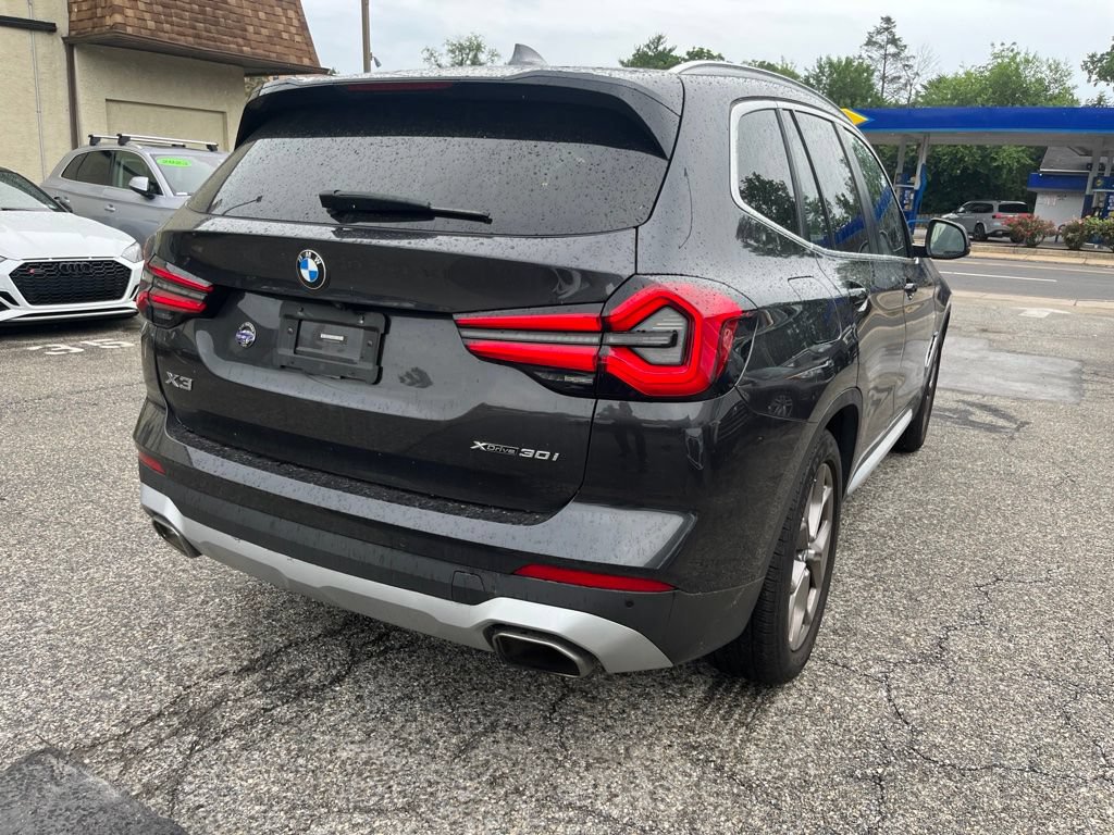 Used 2022 BMW X3 xDrive30i w/ Premium Package 2 AWD/4WD image 4